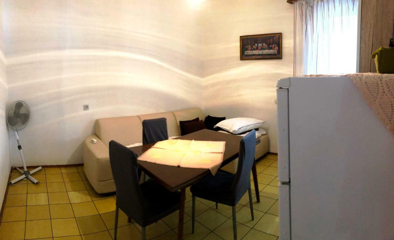 Apartmani Zorka Podstrana Ngoại thất bức ảnh